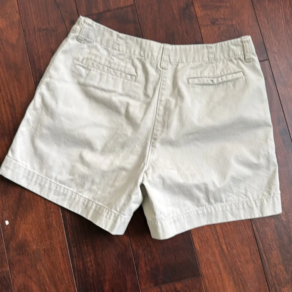 New York & Company Womens Chino Shorts Khaki Size 10 Cotton Twill Tan - Image 4