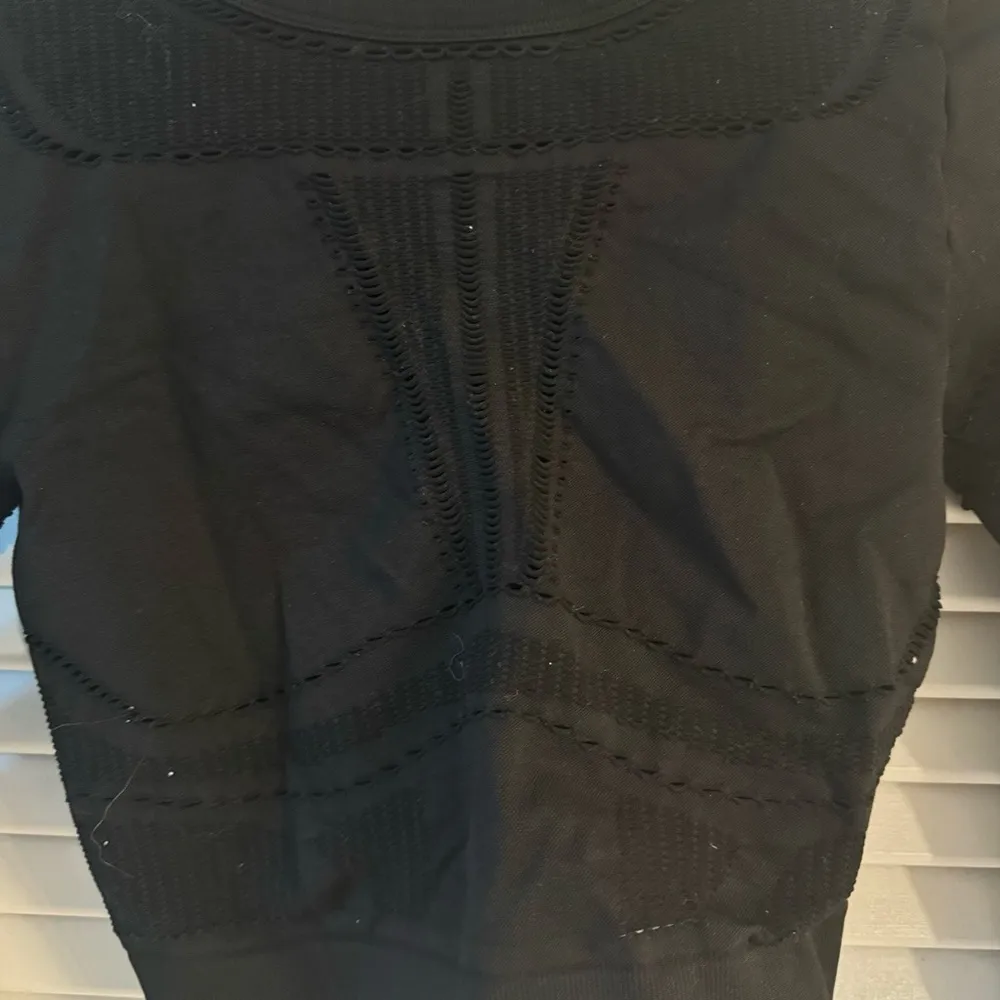 Fabletics  Workout Top - Image 2