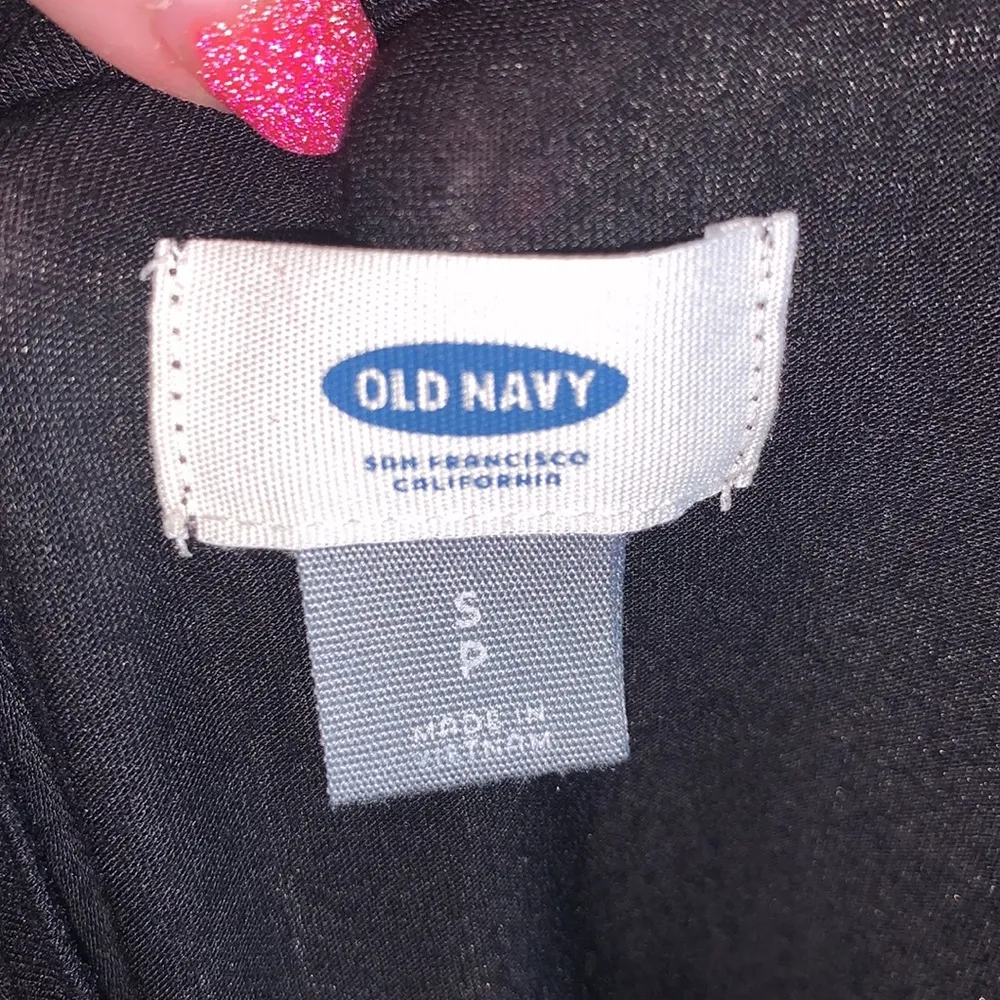 Old Navy  black stretchy short sleeve shirt - Image 5