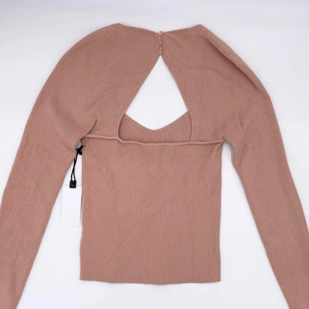 NEW ASTR the Label Rosa Sweater in Blush Women's Size Medium Cut Out Back Ribbed - Image 11