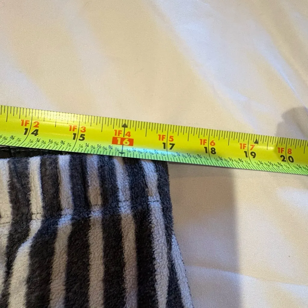 DKNY grey & white stripe pajama set women’s M - Image 12