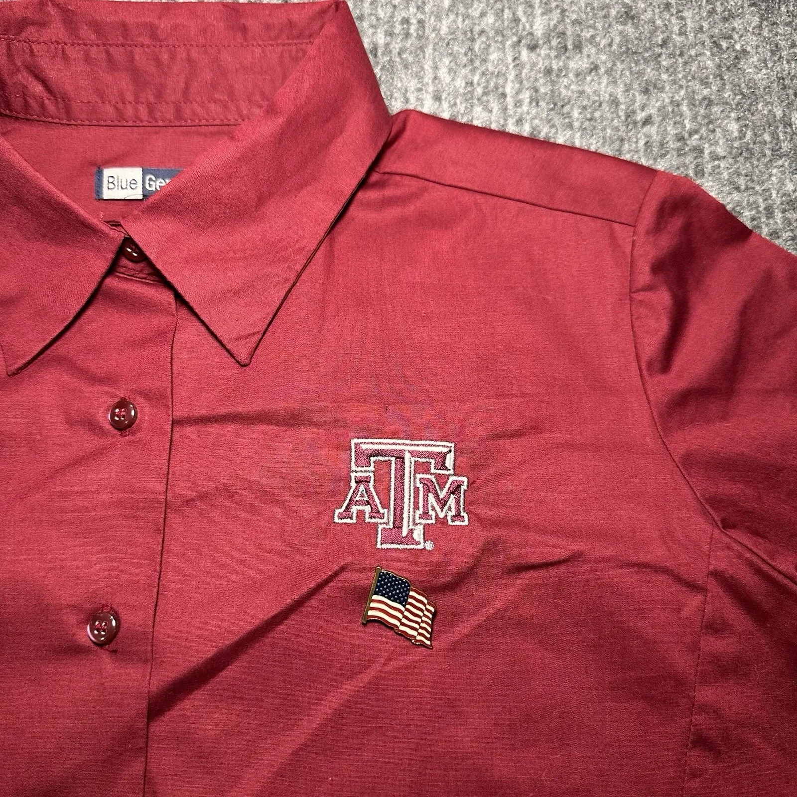 Texas A&M Aggie Long‎ Sleeve Button Up Shirt Women Sz Small Blue Generation Red - Image 2
