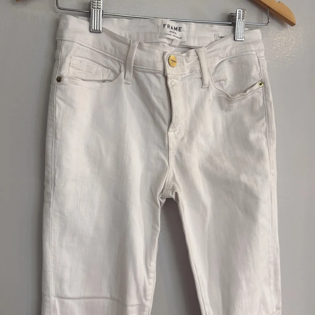 FRAME White Le Skinny De Jeanne - Frayed Hem Skinny Jean - Image 6