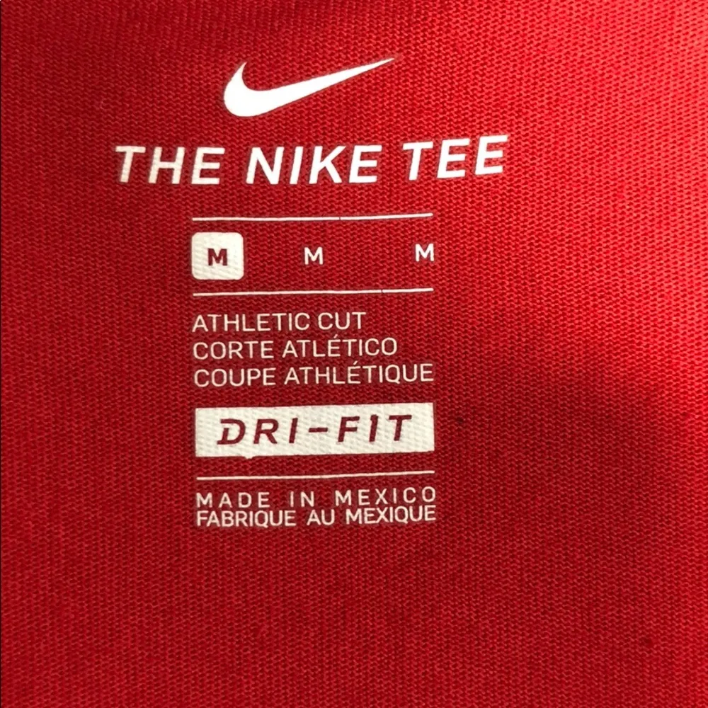 Nike volleyball tshirt - Image 4