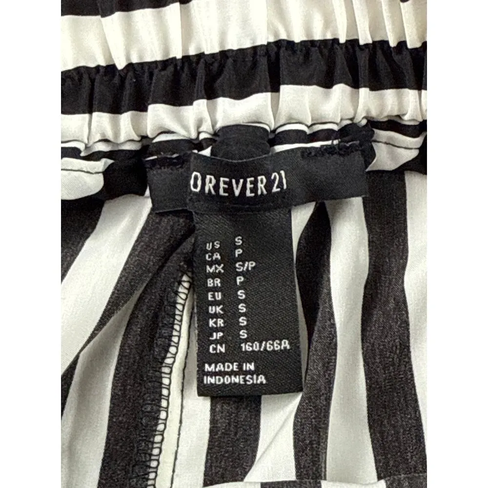 Women’s Forever 21 Black & White Striped Pants Sz S - Image 2