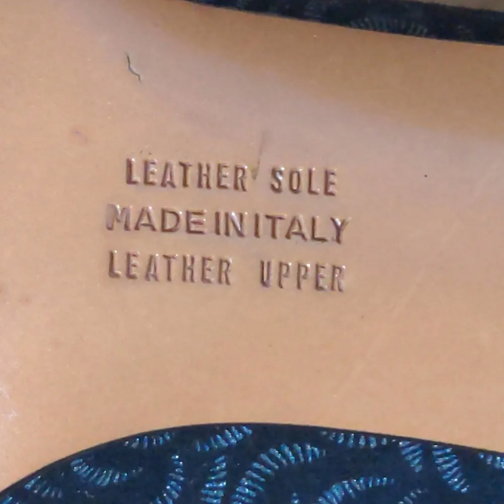 Salvatore Ferragamo Womens Classic Pump Heel Black Leather Abstract Slip On 6.5B - Image 11