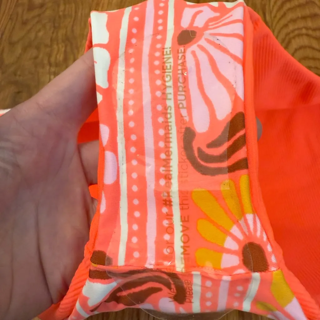 Maaji Reversible Retro Flowers Bikini Bottoms Size Large - Image 9