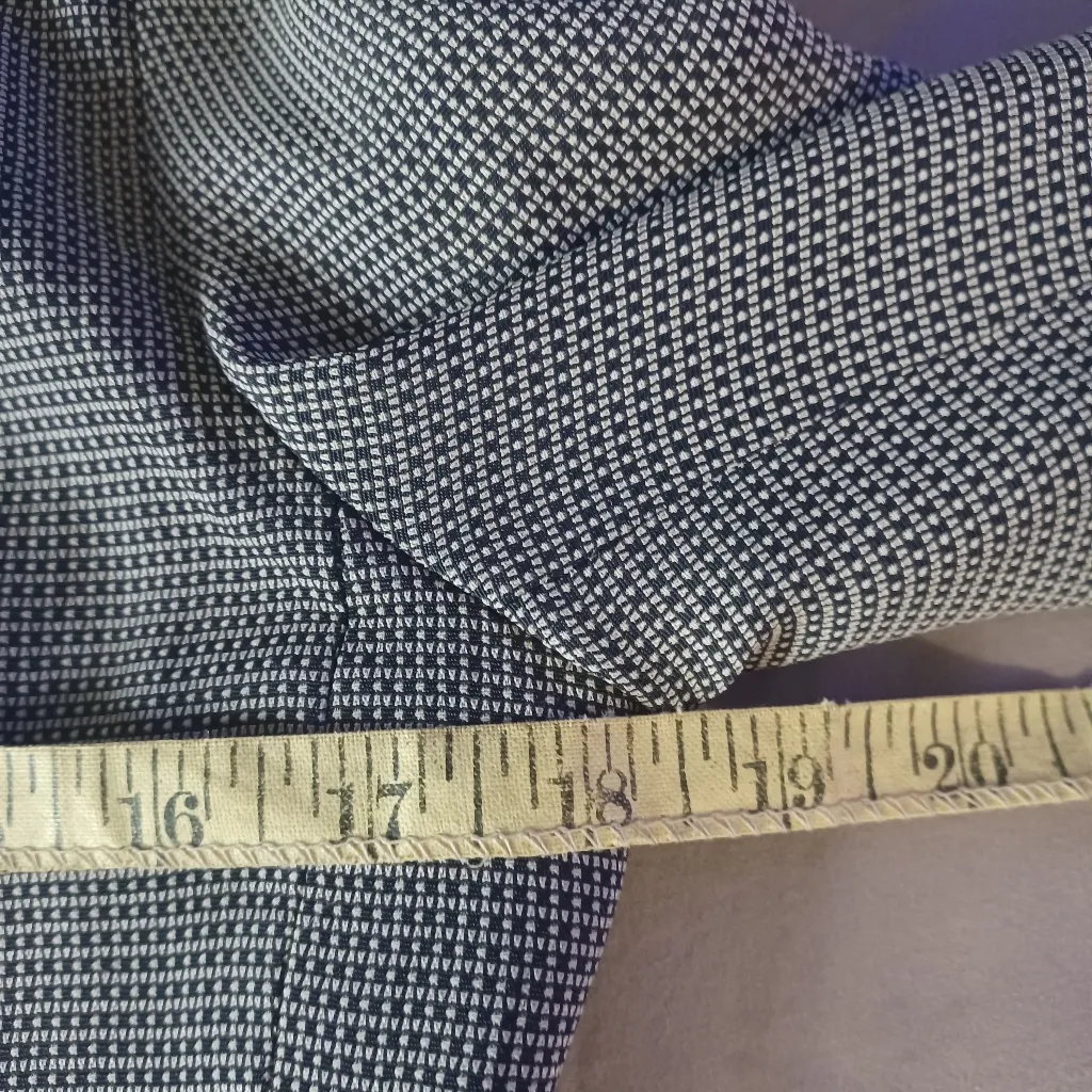 Kasper for A.S.L. Petite Gray Plaid Blazer Size 2P Petite. - Image 5