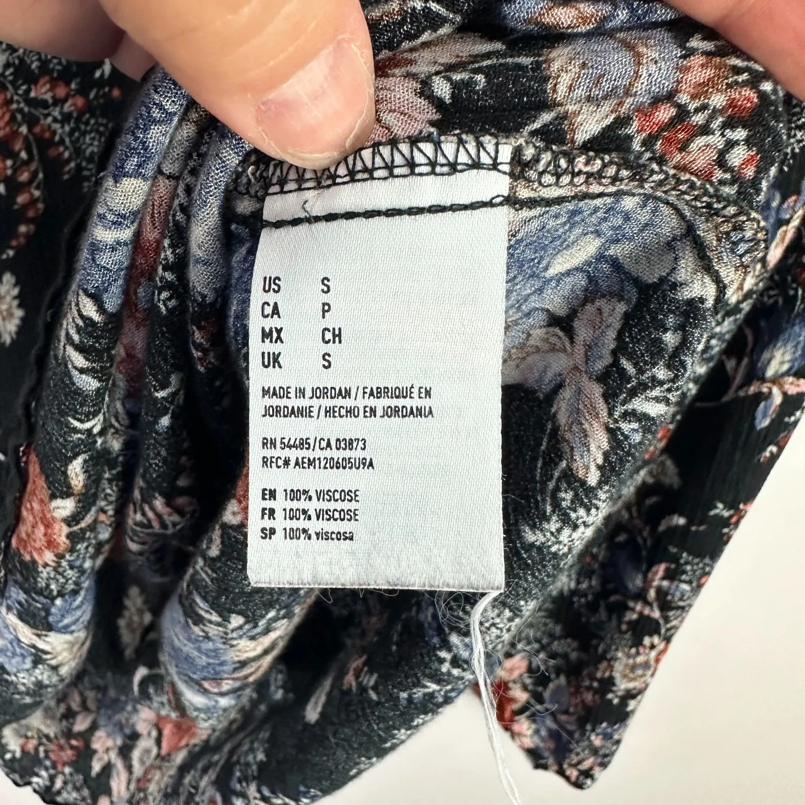 American‎ Eagle Top Women S Black Floral Boho Cottagecore Indie Peasant Dainty - Image 6