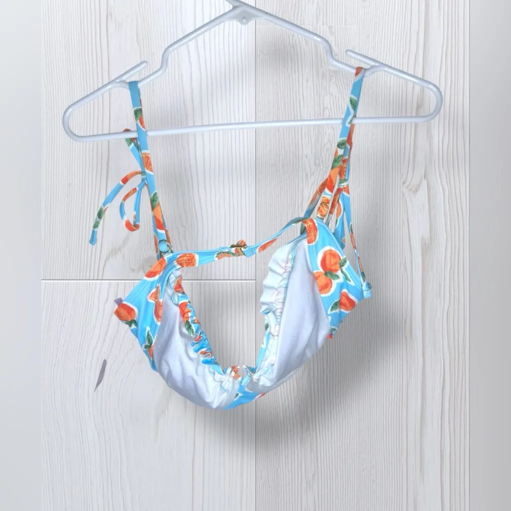 NWT WILD FABLE Women’s Fruity Peach Bikini Top - Image 3