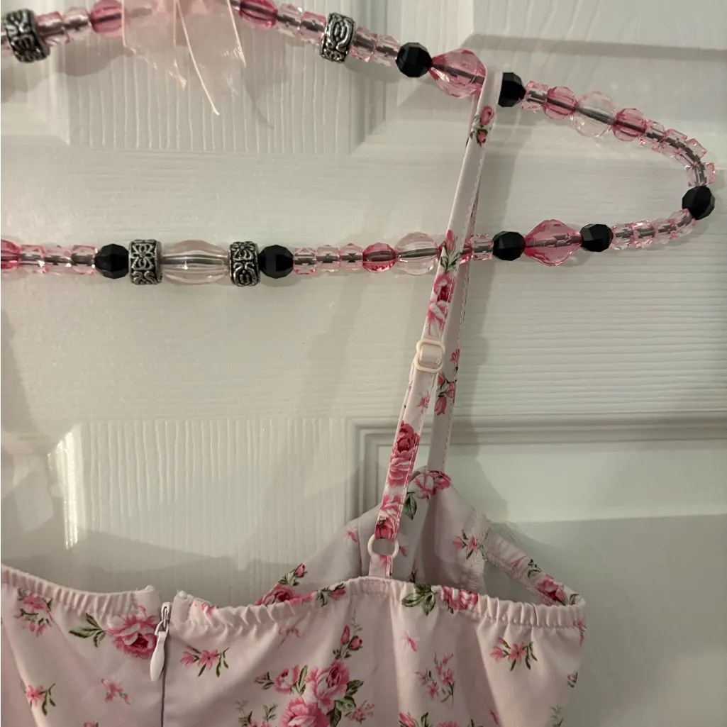 SHEIN Floral Print Drawstring Split Thigh Cami Dress - Image 4