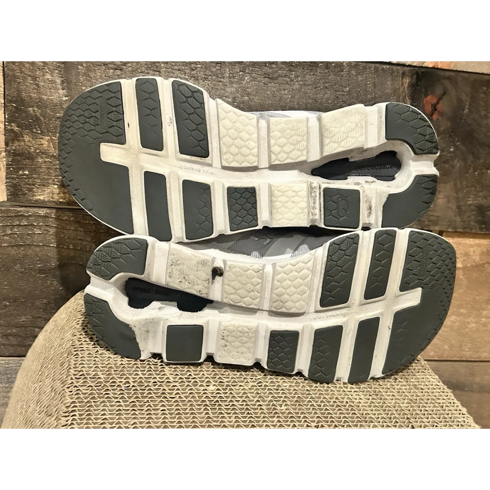 On Cloud Cloudrunner Running Shoes Frost Fade Pink Women's Size 7.5 46.99015 - Image 11