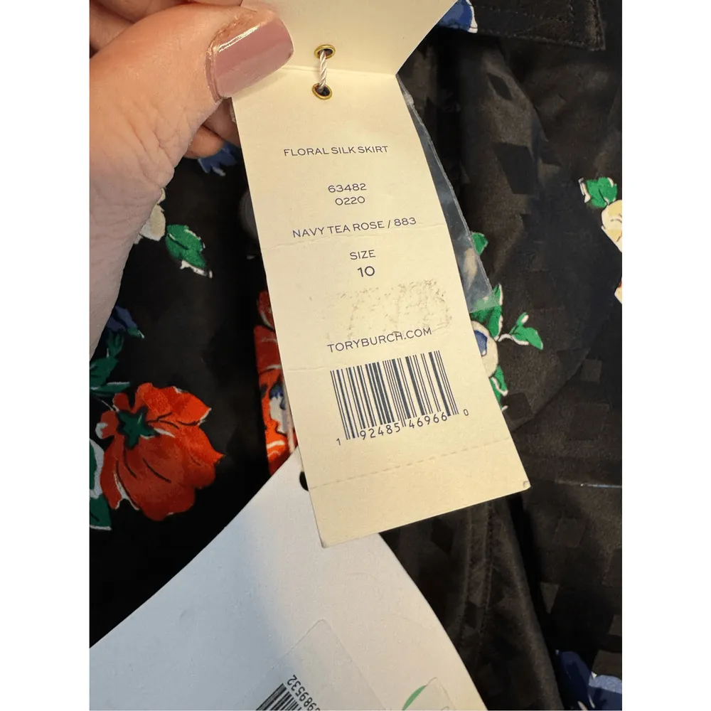 Tory Burch NWT Ruffled Floral Silk Jacquard Skirt in Navy Tea Rose Size 10 - Image 5