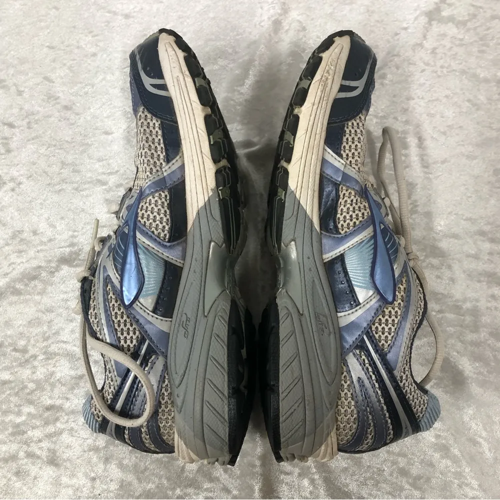 Brooks GTS 12 MOGO DNA Women’s Size 9.5 M  Running Shoes Blue gray white - Image 7