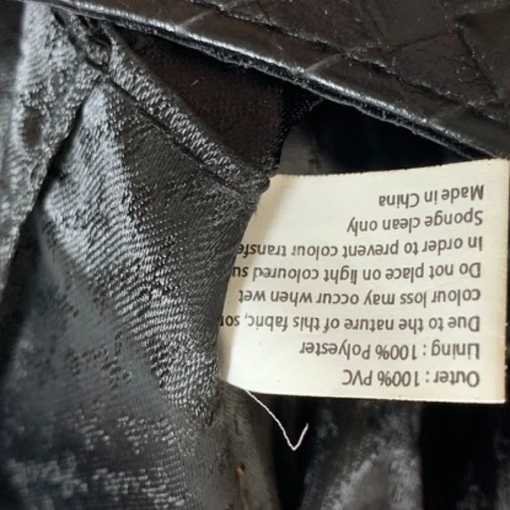 Fcuk French Connection UK Black Woven and Patent Clutch - Image 6