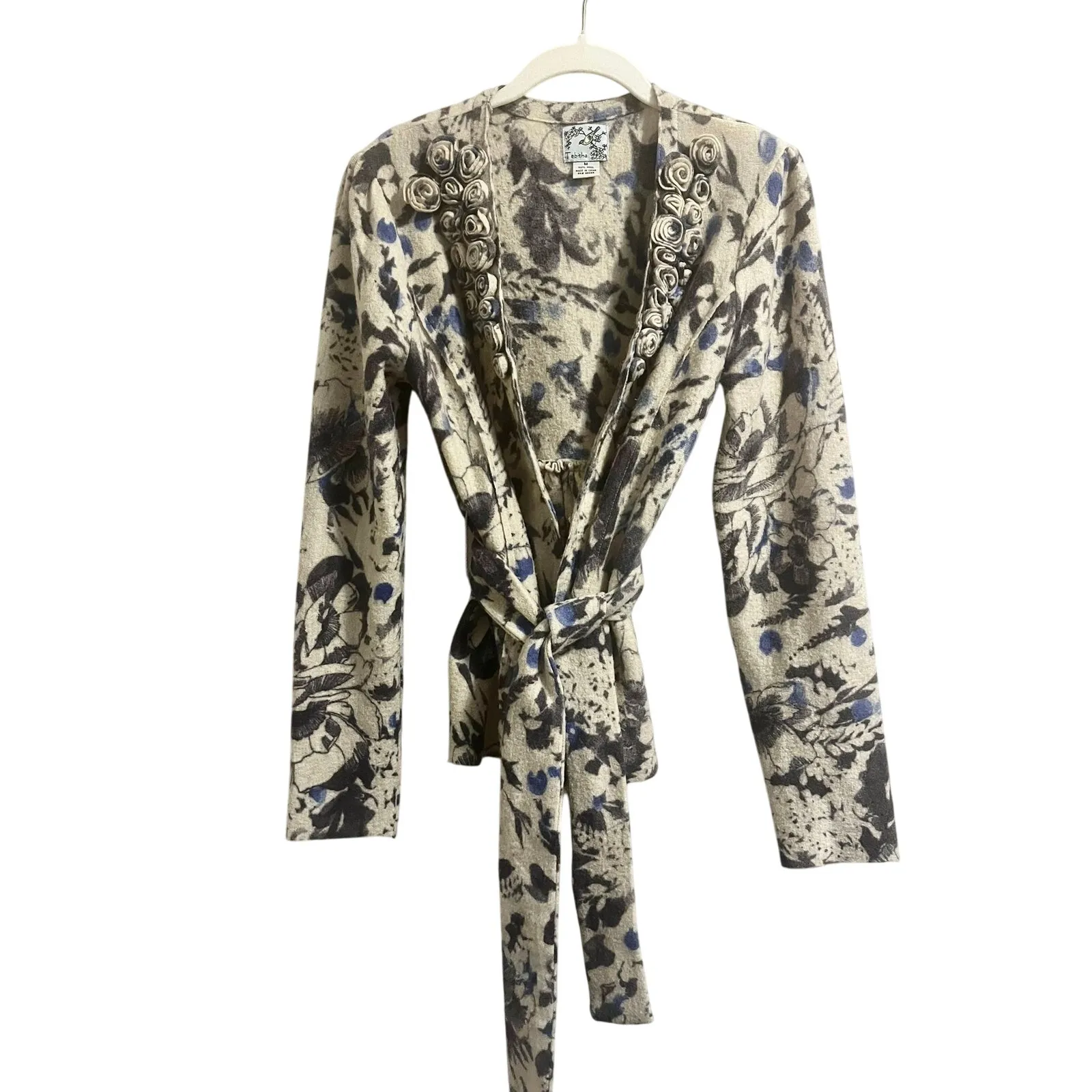 Anthropologie ‘Bud, Blossom and Blue Cardigan’ by Tabitha 100% Wool Women's sz M Size M - Image 2