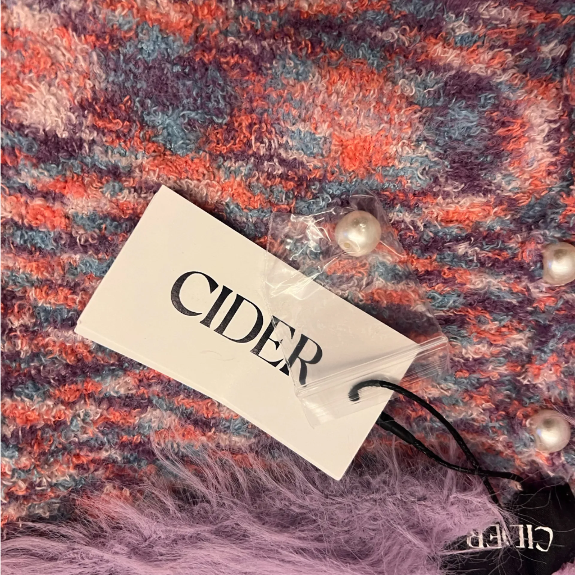 Cider ‎ Ombré Crop Sweater - Image 6