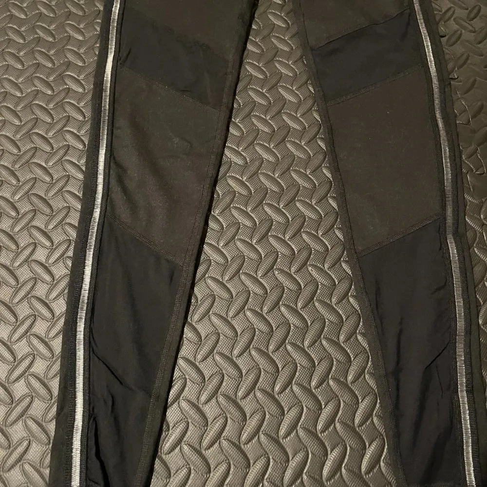 Abercrombie and Fitch Athletic pants leggings size XS - Image 2