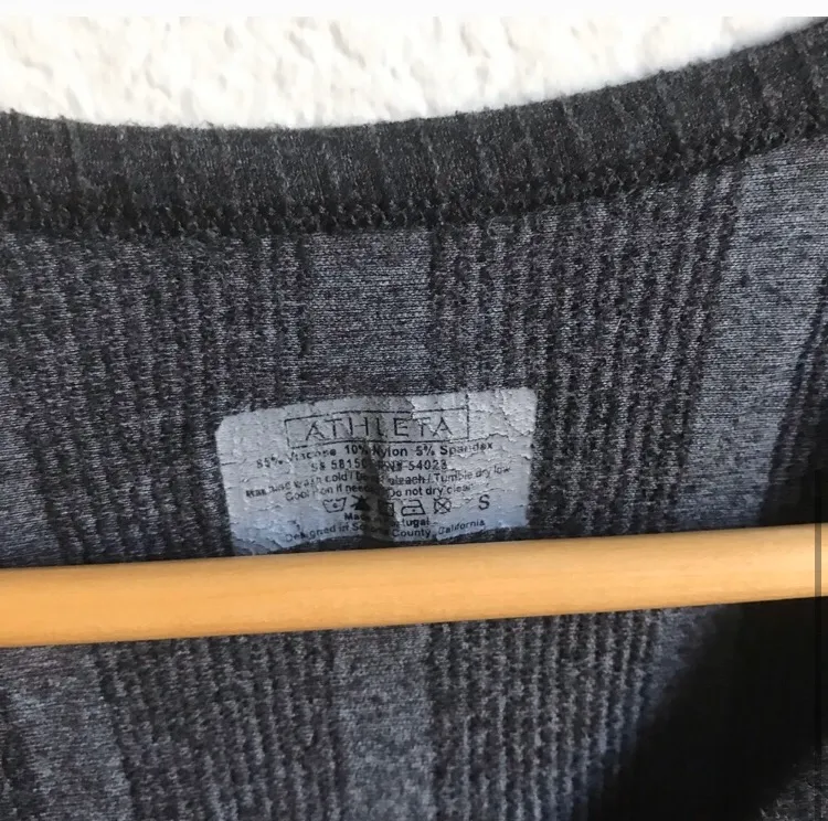 Athleta Ribbed Charcoal Tank Size Small - Image 3