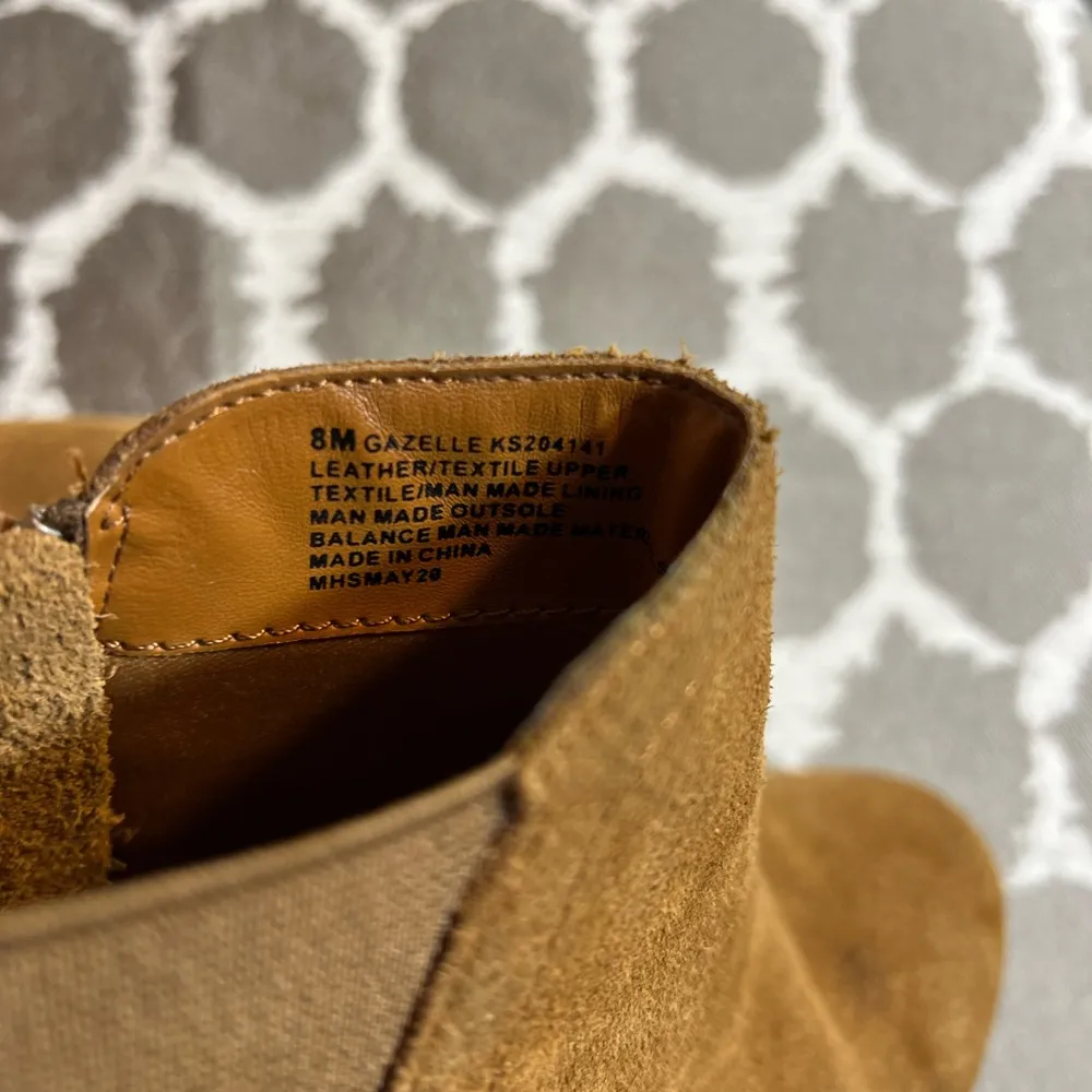 Kensie Brown Ankle Booties with Suede Finish and Side-Zip Closure - Image 2