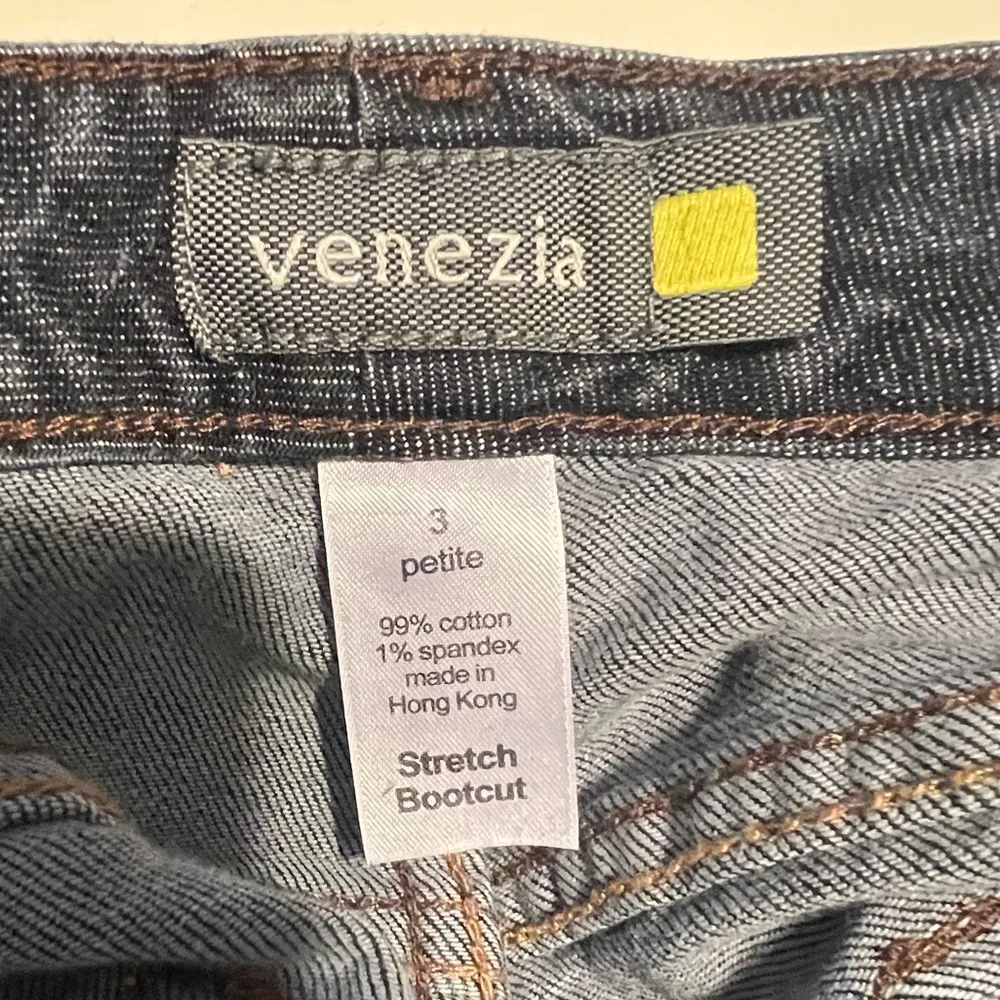 Venezia Right Fit Yellow Size 3 or 18 Petite Jeans Boot Cut Dark Wash Blue - Image 3