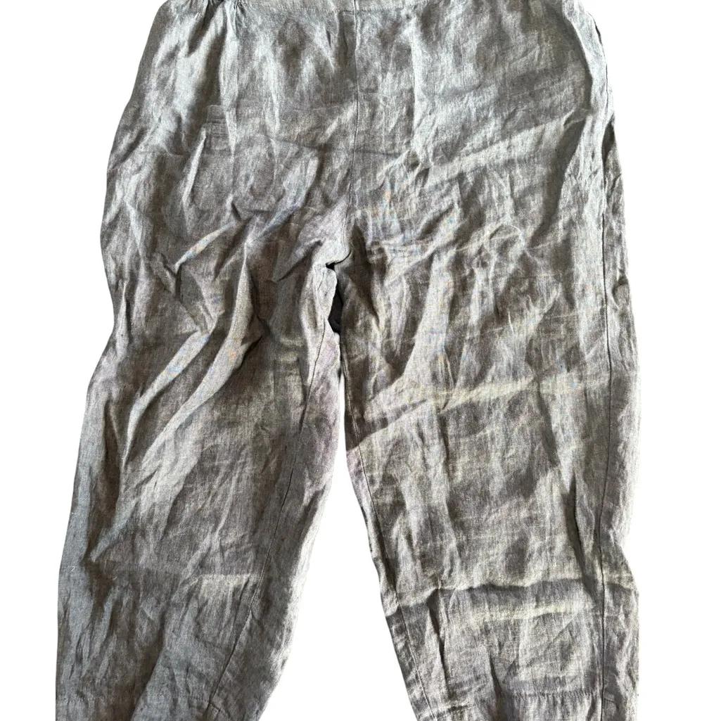 Flax Women's Gray Linen Cropped Pants - Image 2