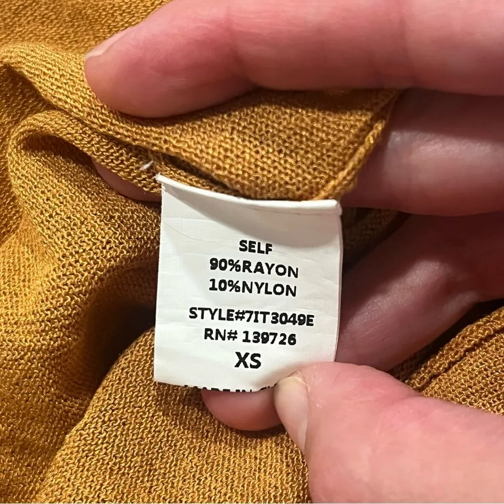 Honey Punch Mustard Yellow Split Back Fringe Trimmed 3/4 Sleeve Blouse Size XS - Image 8