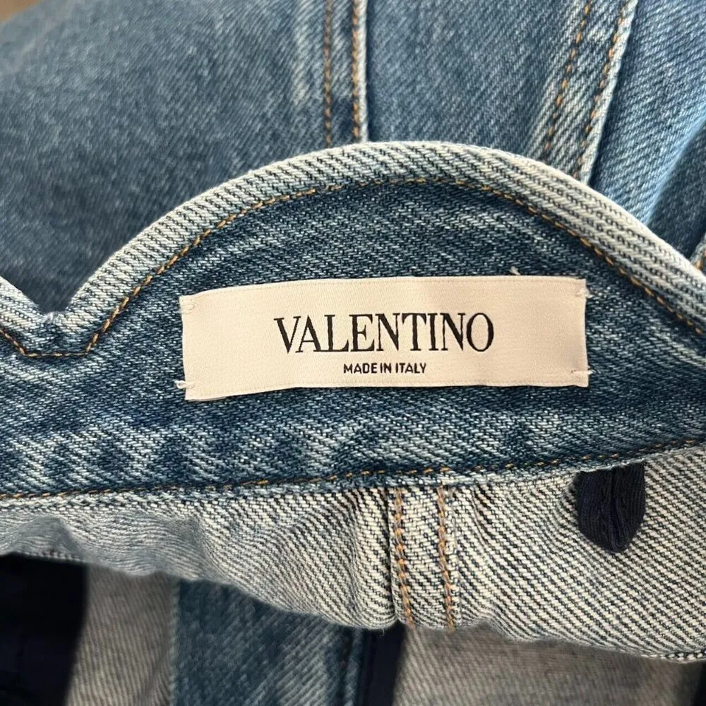 NWOT $890 VALENTINO GARAVANI Scalloped Denim Shorts Blue Size 28 High Waist - Image 11