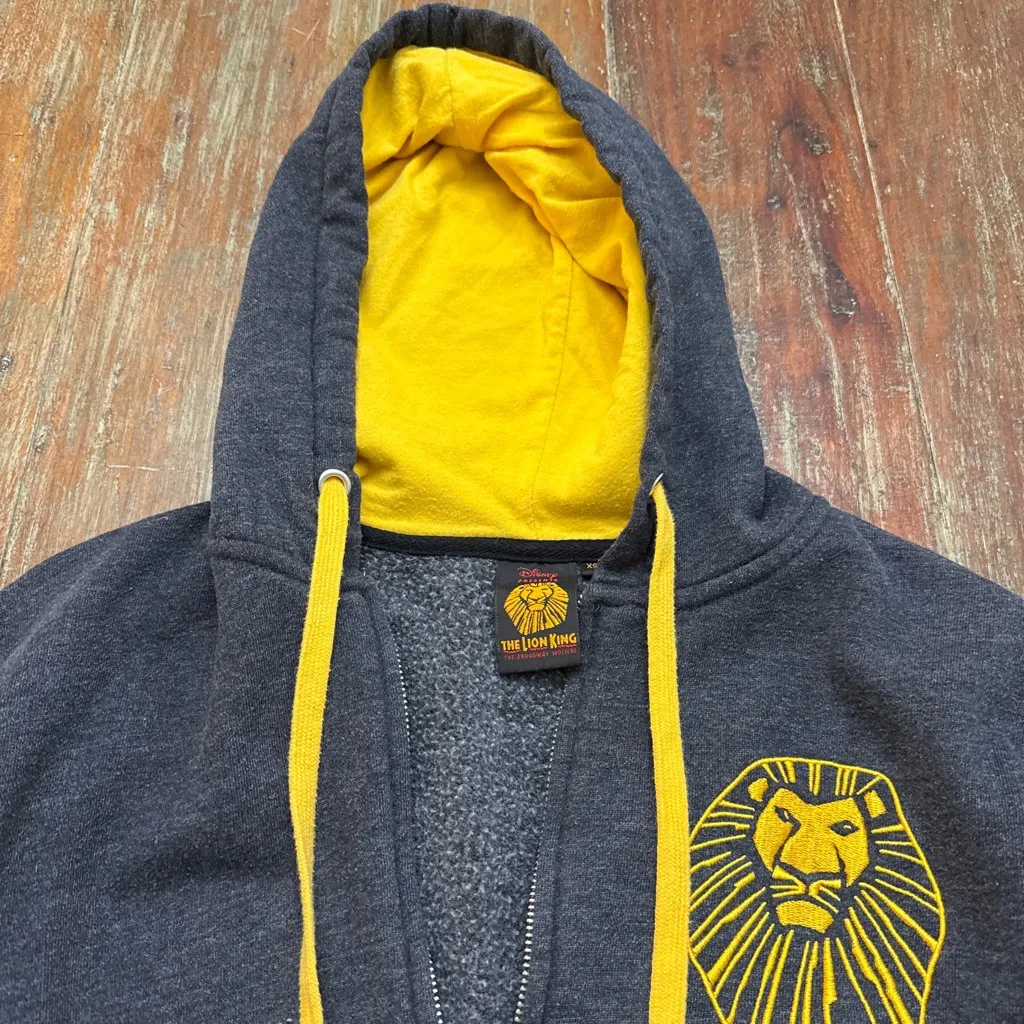 Disney The Lion King Broadway Gray & Yellow Full-Zip Hoodie XS Womens - Image 2