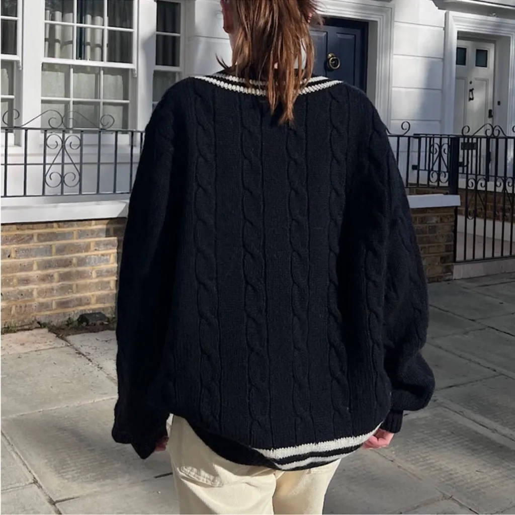 BRANDY MELVILLE Cable Knit V-Neck Sweater Navy Striped One Size - Image 7