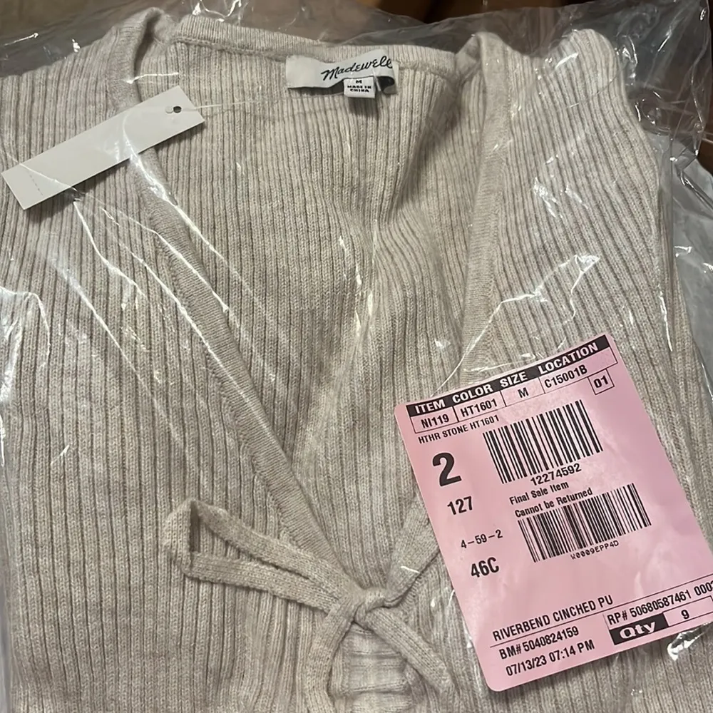Madewell  NWT Riverbend Cinched Pullover Sweater - Image 8