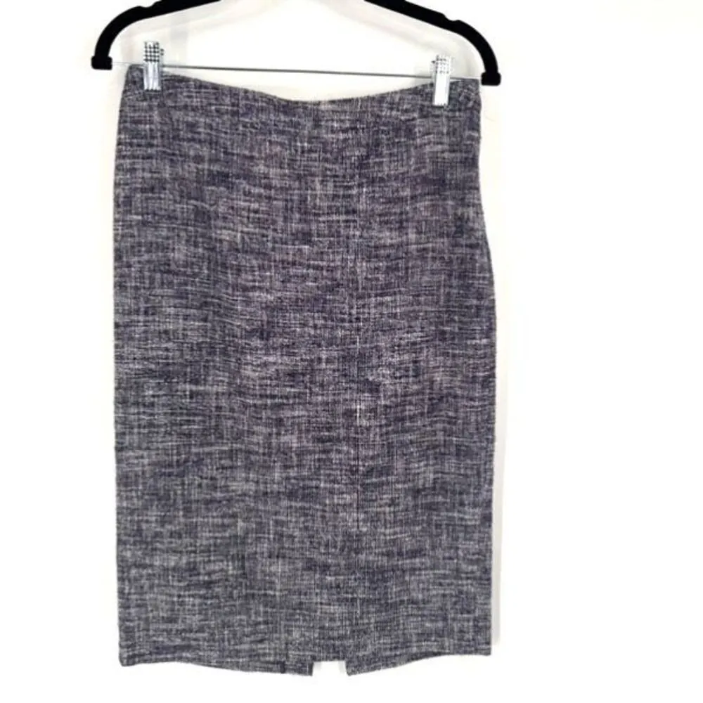 Love Moschino Women's Abstract Straight‎ & Pencil Skirt Black Size 4 - Image 6