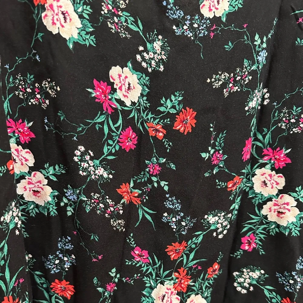 Women’s Floral Crepe Cami Top Sleeveless Blouse Black Floral Size XXL NWT - Image 7