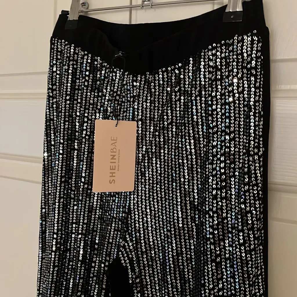 SHEIN Bae sequin leggings size M NWT Silver Size M - Image 3
