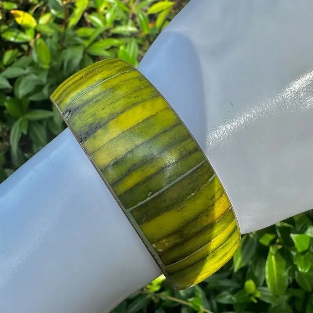 Brass green shell inlaid bangle bracelet - Image 2