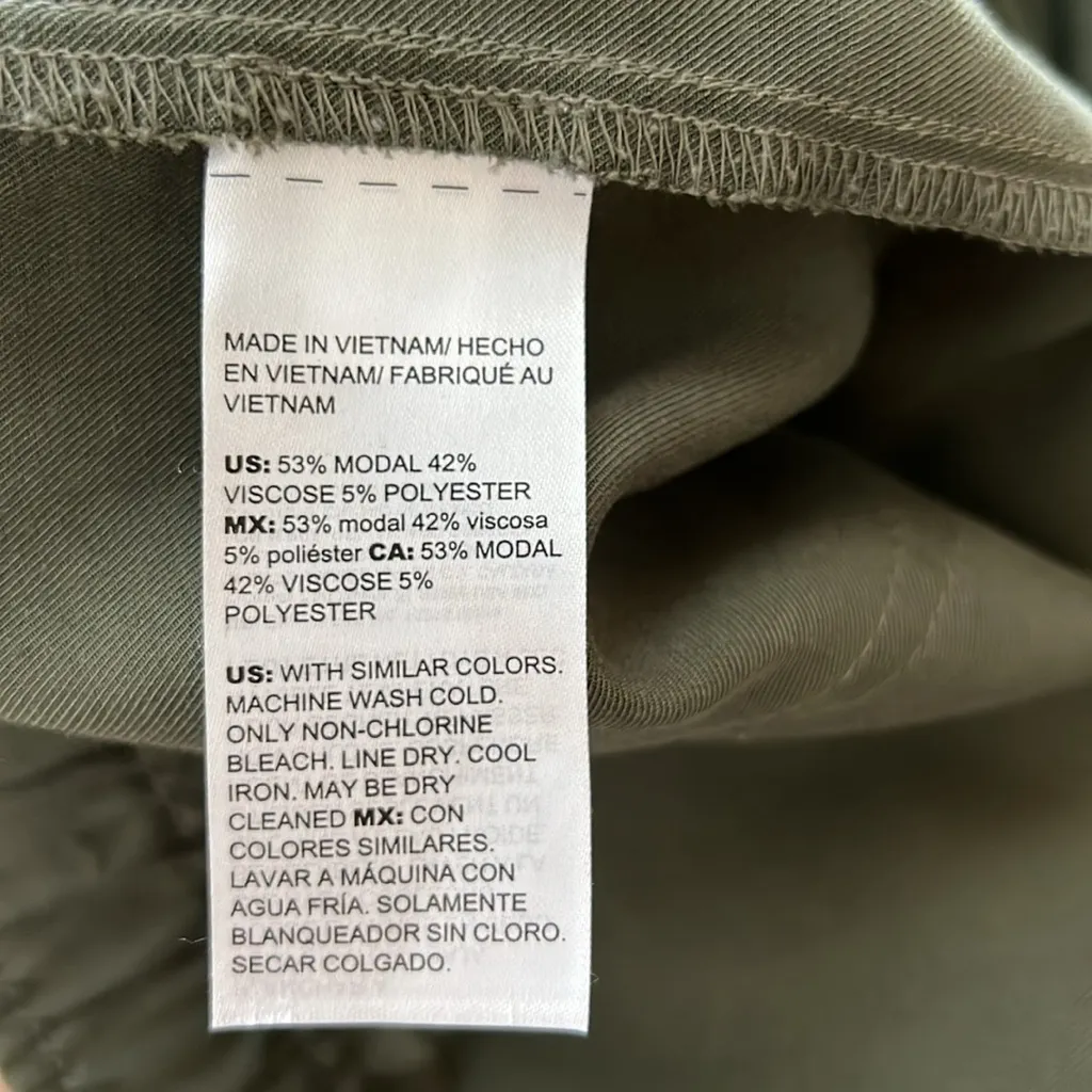 Chico's High-Rise Drape Pull On Trouser, 12 / L - Image 9