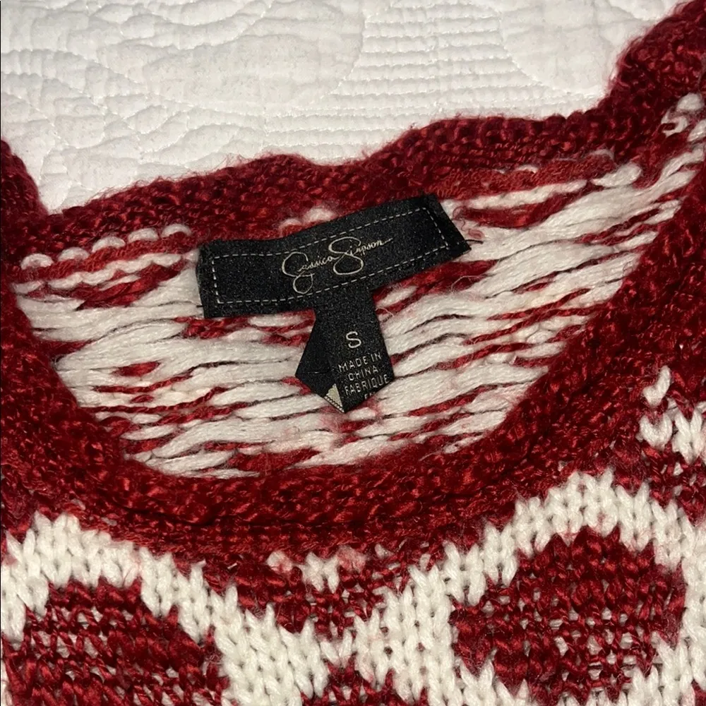 Jessica Simpson Patterned Burgundy and White Sweater Size S - Image 5