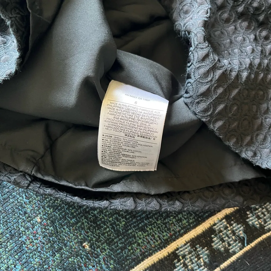 Banana Republic Black Pencil Skirt Knee-Length Workwear SZ 6 Preppy Embroidered - Image 13