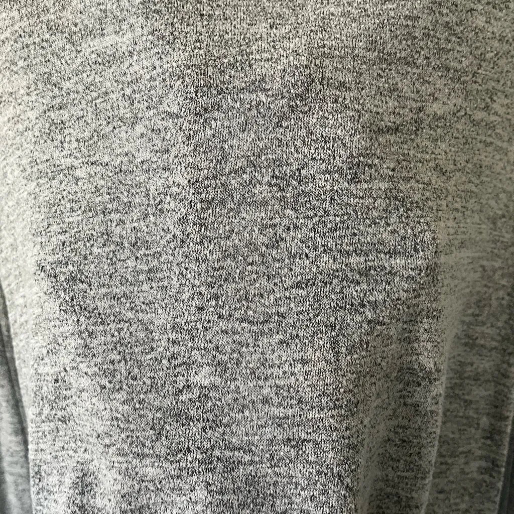 Banana Republic Drapey Pocket Scoop Neck in Heather Gray Women’s Size S - Image 7