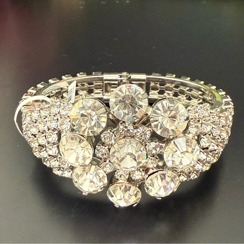 BANANA REPUBLIC Silver-tone Pave Rhinestones Flower Hinged Bangle Bracelet - Image 2