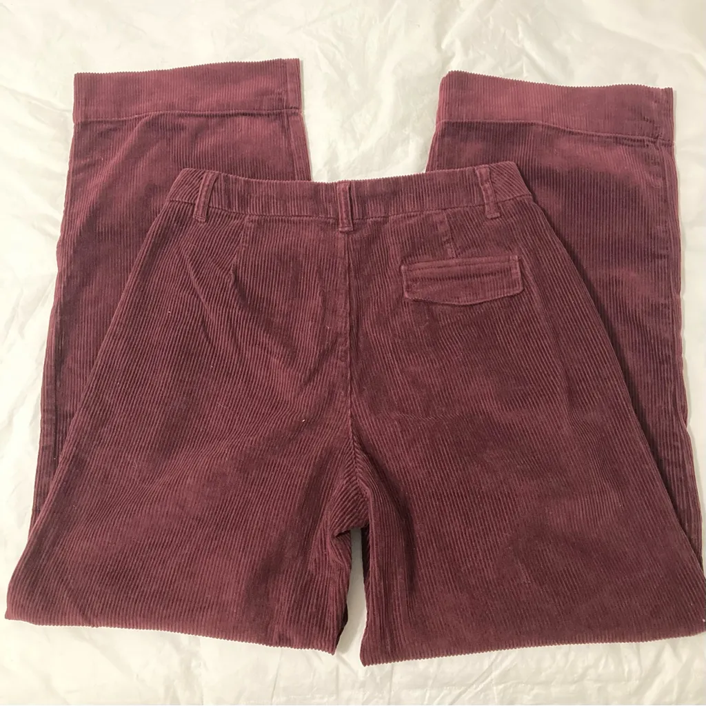 Old Navy Women's Corduroy Wide Leg Pants in Burgundy - Image 3