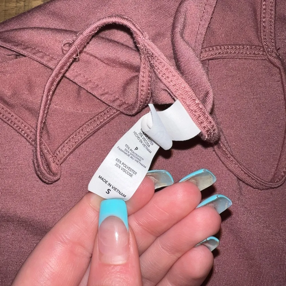 halter top - Image 2