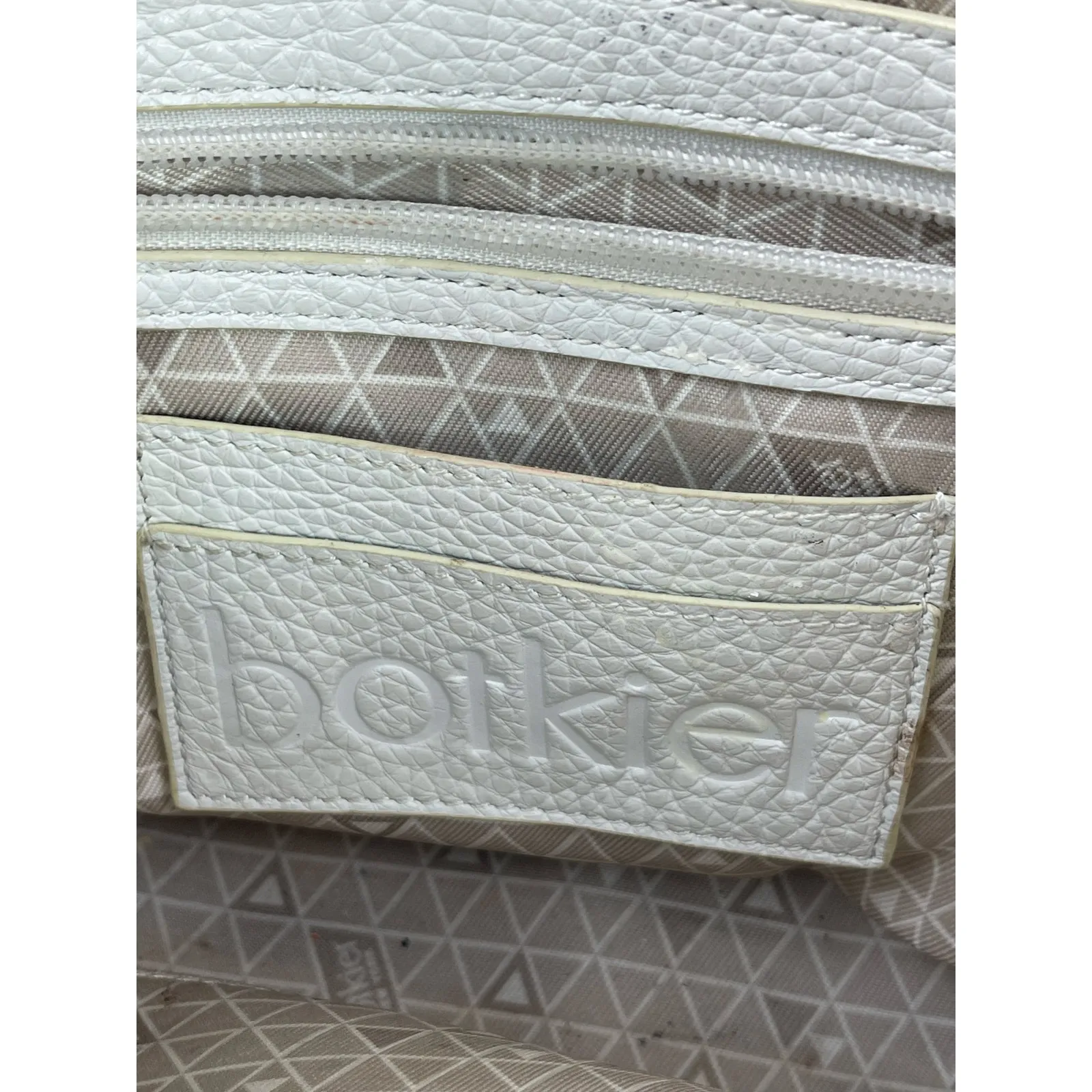 Botkier Vivi White Angled 100% Leather Band Crossbody Bag Satchel Handbag OS - Image 5