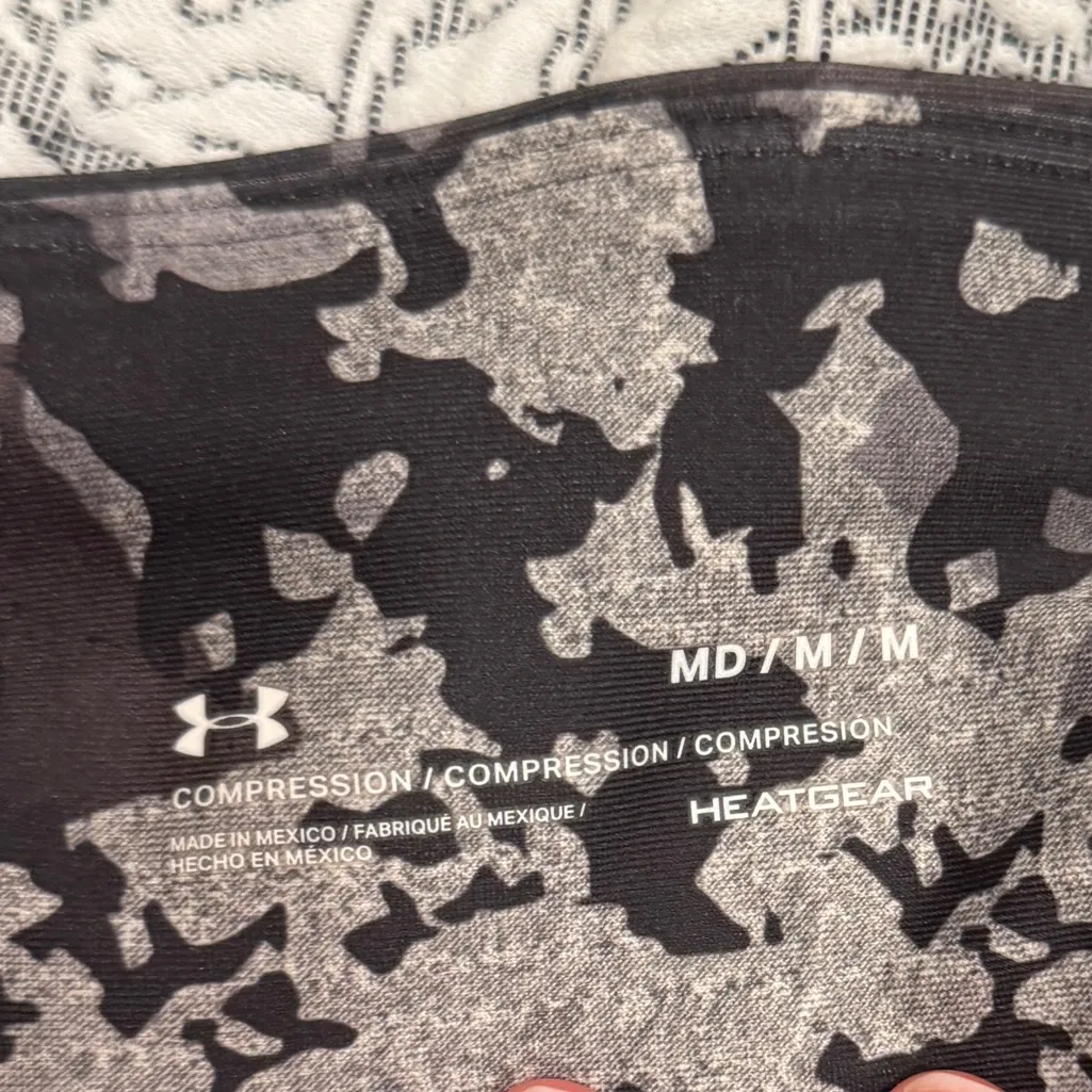 Under Armour Black and Gray Camo Compression Leggings - Image 2