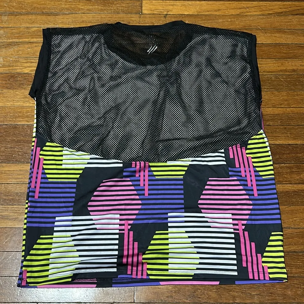 Cover Girl Active Boxy & Oversized Colorful Geometric Print Muscle Top, Medium Pink Size L - Image 5