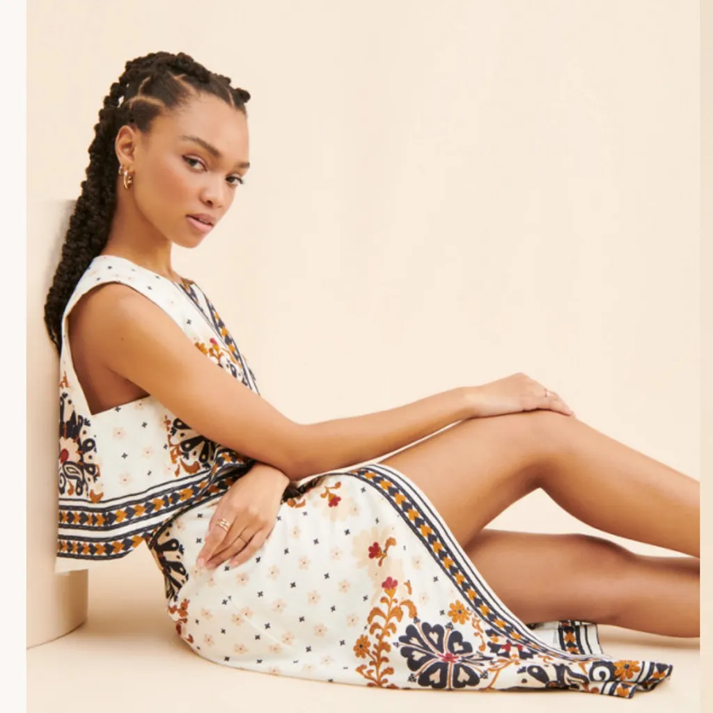 Farm Rio Flower Fan Tapestry Off White Cropped Top and Wrap Skirt - Image 2