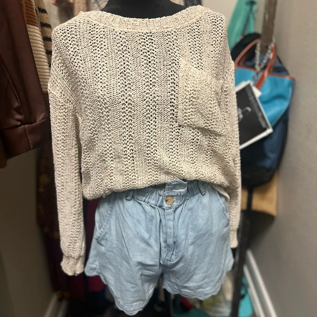 She + Sky | Beige Lightweight Cropped Long Sleeve Top | Size Small Tan - Image 4