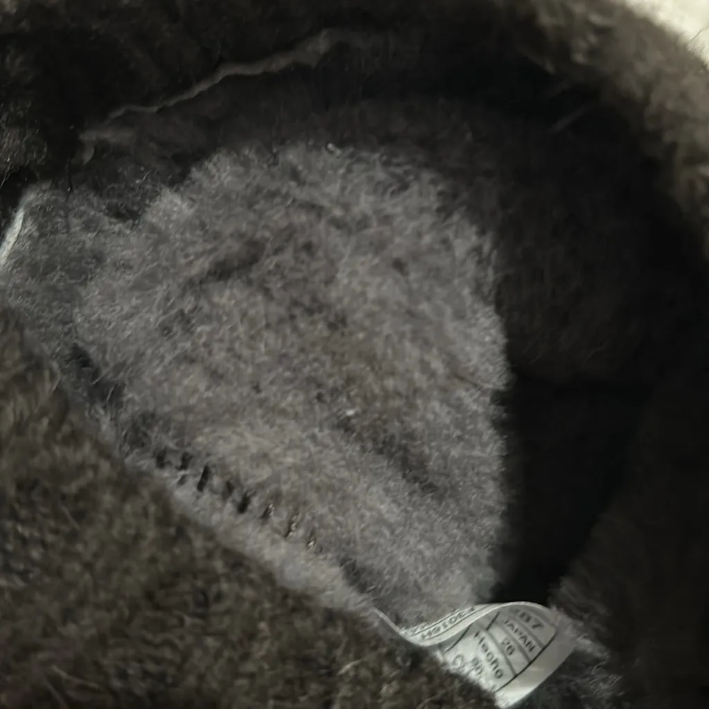 UGG EUC grey Knit Boots Size 9 - Image 8