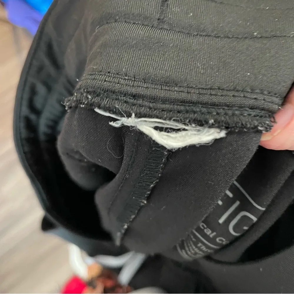 FIGS Zamora Jogger Scrub Pants Black Small - Image 7