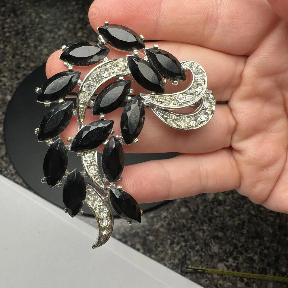 Vintage Black Rhinestone Sarah Coventry Vienna Nights Silver Tone Brooch Pin - Image 4